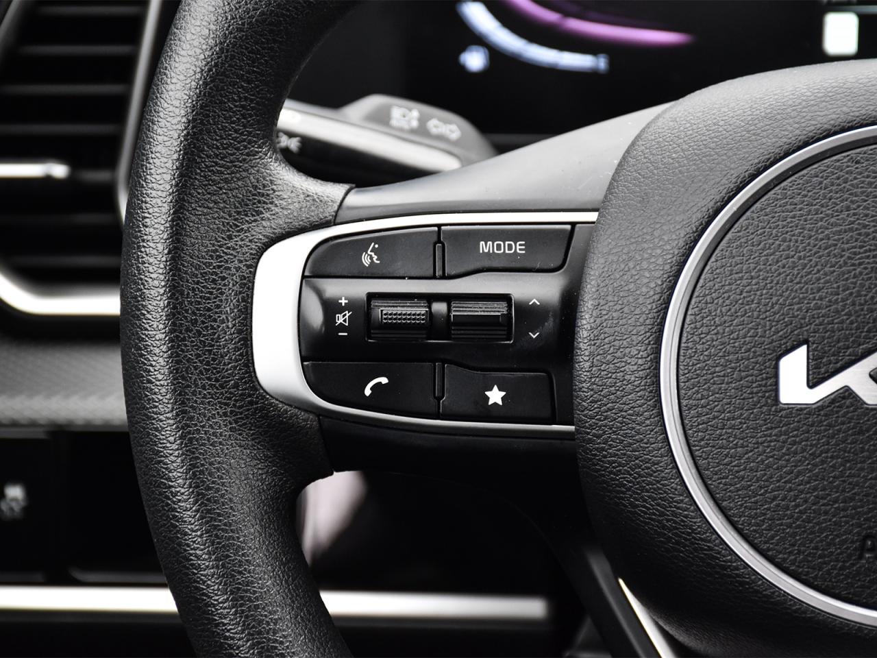 2023 Kia Sportage LX Photo