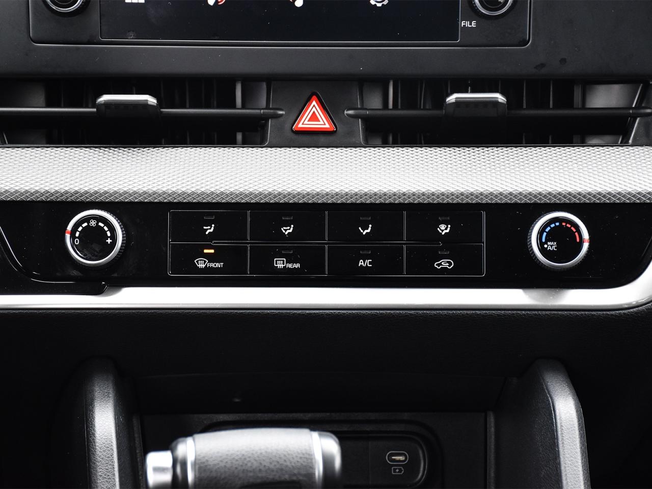 2023 Kia Sportage LX Photo