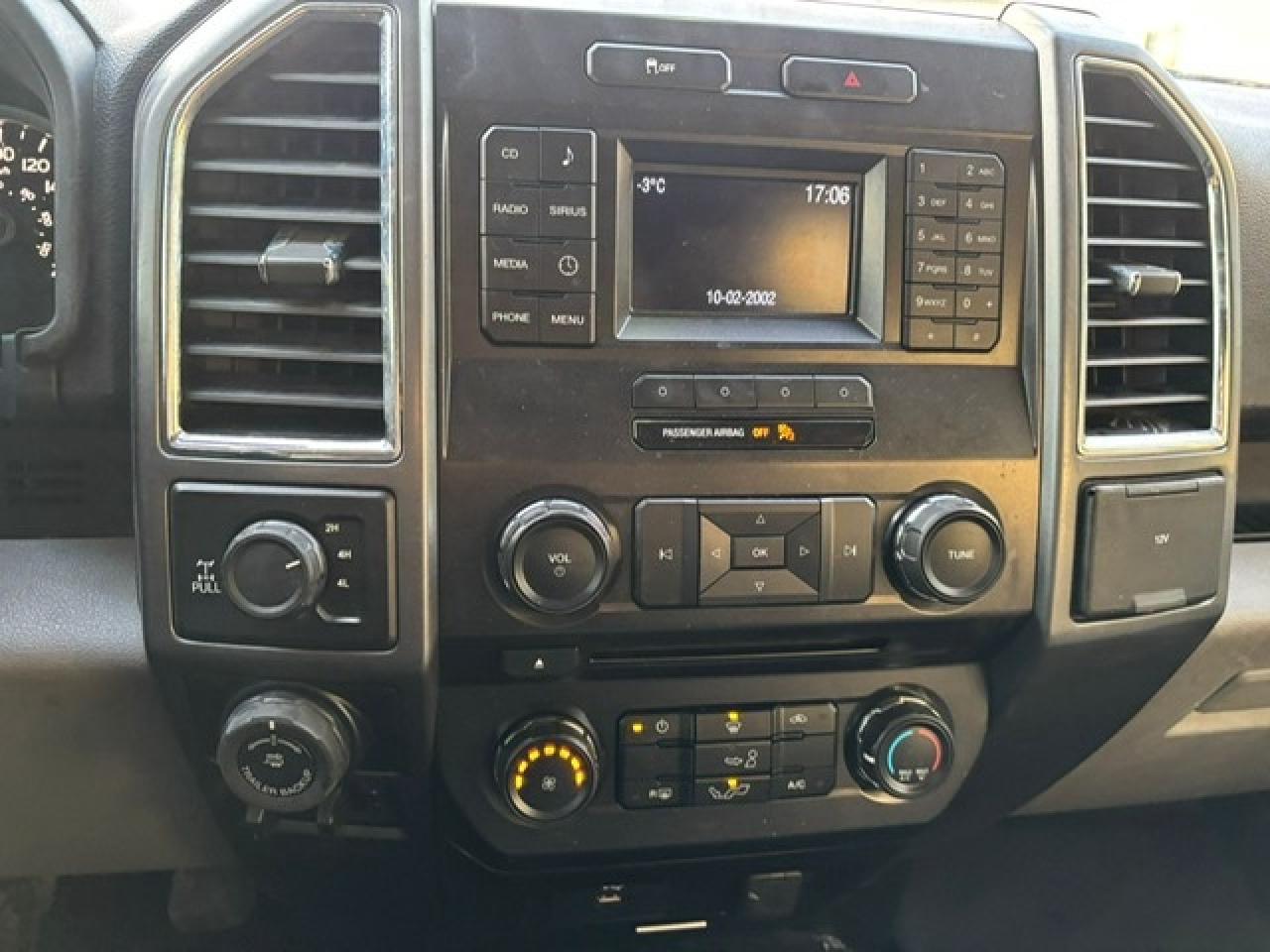 2016 Ford F-150 XLT 4WD SuperCab MARANDA CAP-8' LONG BOX-103KM! Photo