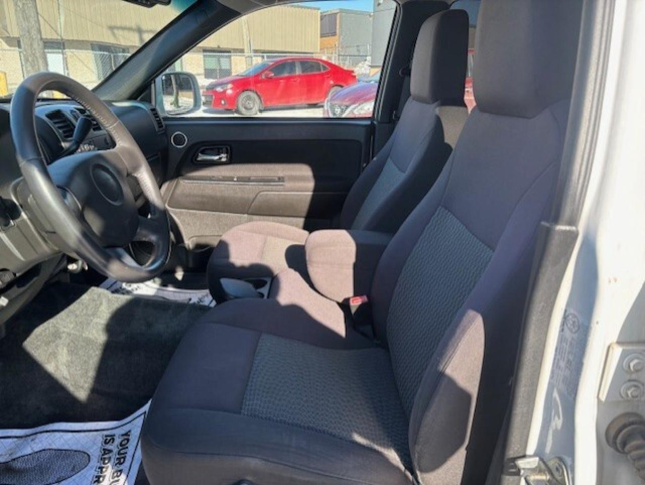 2012 Chevrolet Colorado LT 4X4 **ONLY 44,000KM-1 OWNER-CREW CAB-CERTIFIED* Photo