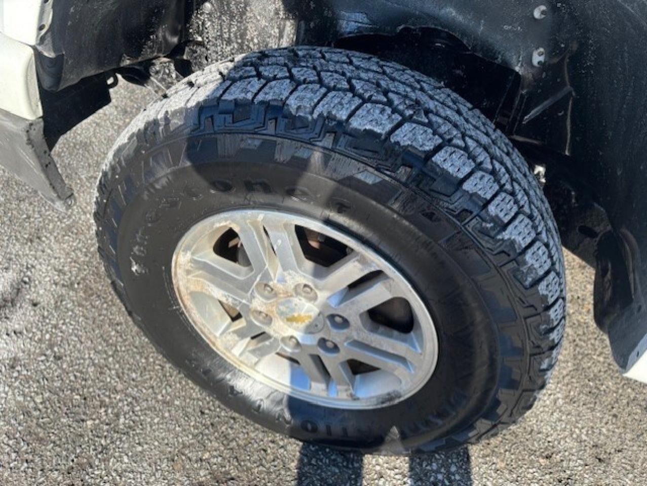 2012 Chevrolet Colorado LT 4X4 **ONLY 44,000KM-1 OWNER-CREW CAB-CERTIFIED* Photo