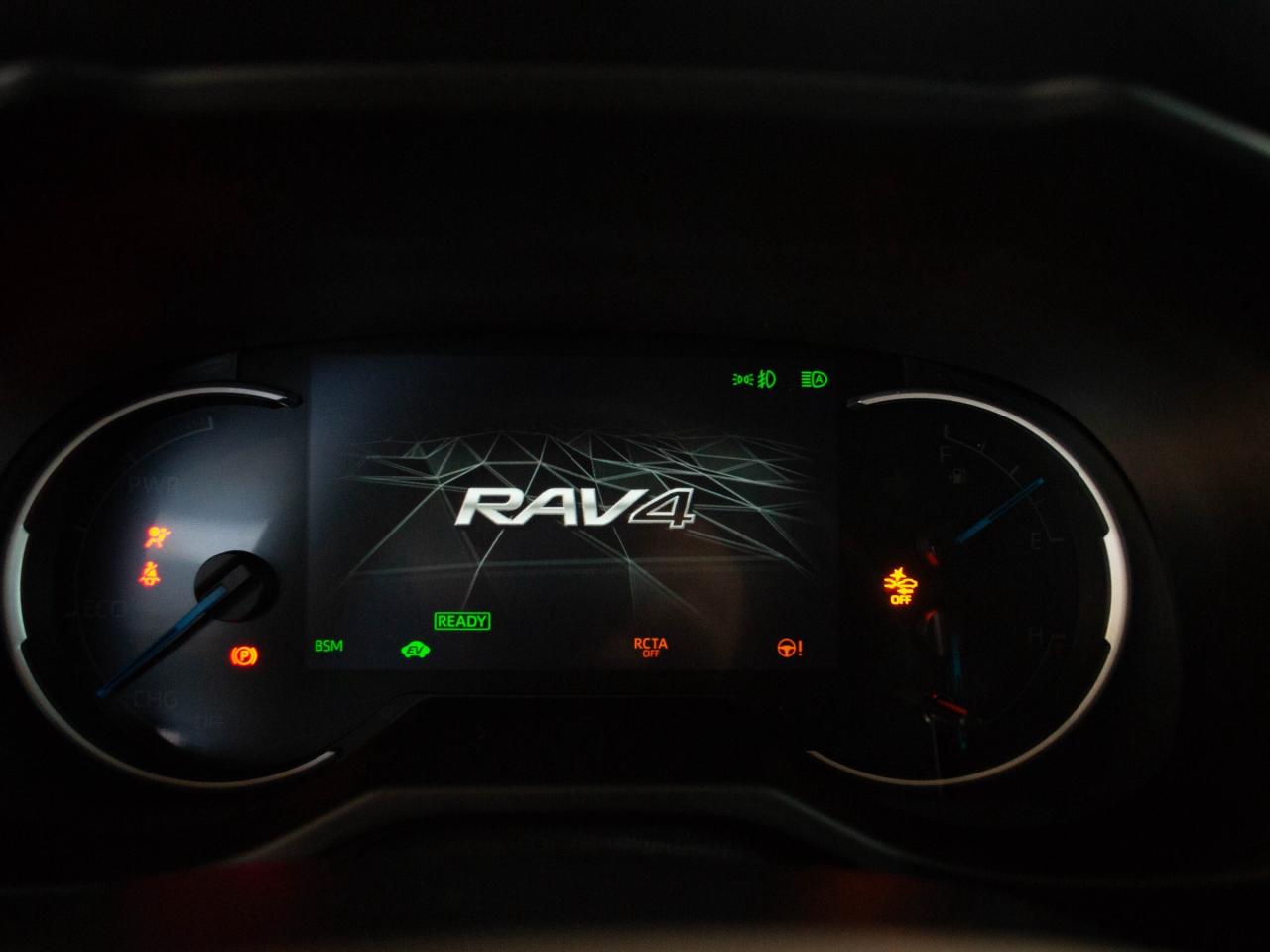 2022 Toyota RAV4 Hybrid Limited Photo