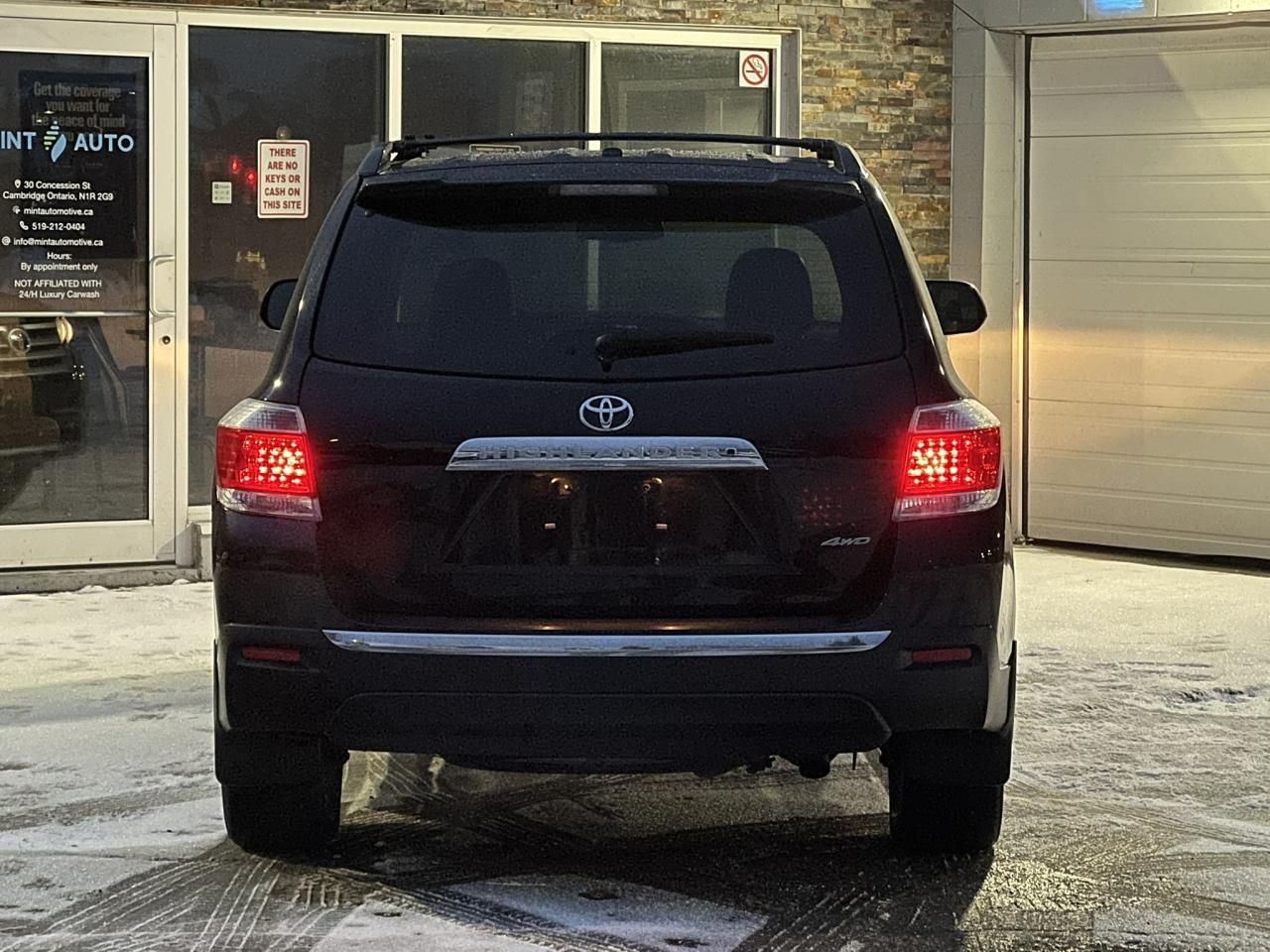 2013 Toyota Highlander SE 4WD – Certified & Clean CarFax   3.5L V6   Remo Photo