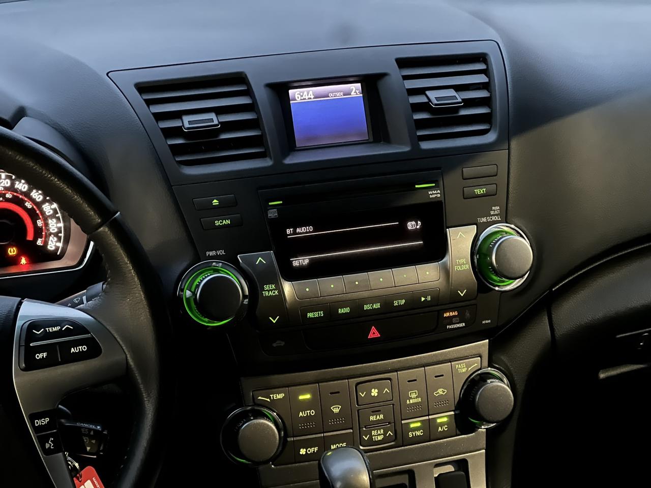 2013 Toyota Highlander SE 4WD – Certified & Clean CarFax   3.5L V6   Remo Photo