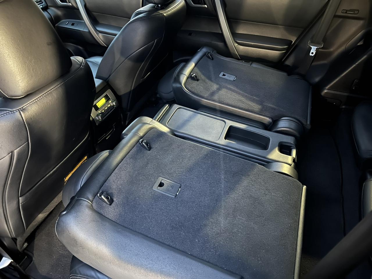 2013 Toyota Highlander SE 4WD – Certified & Clean CarFax   3.5L V6   Remo Photo