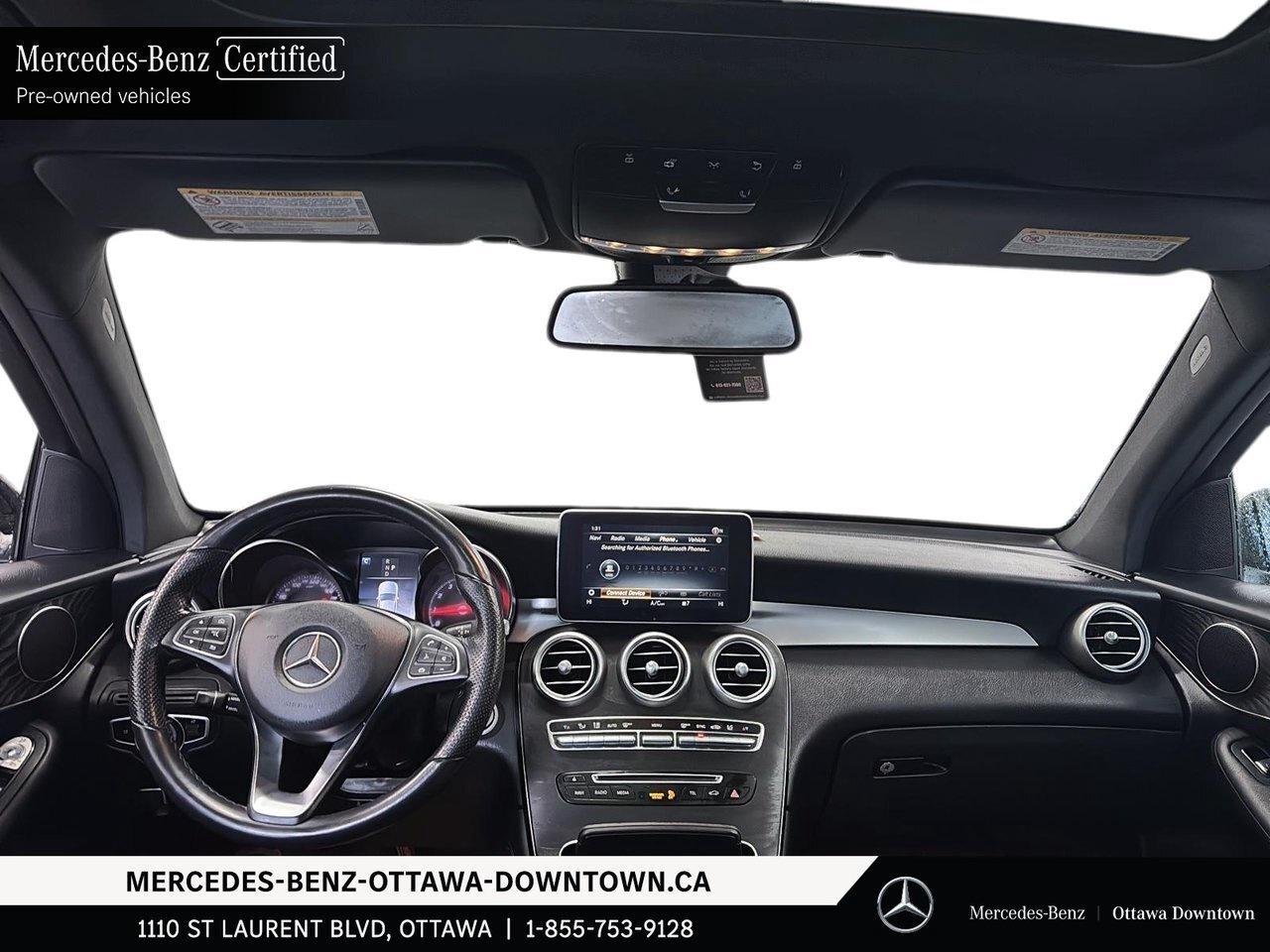 2019 Mercedes-Benz GLC300 4MATIC SUV Premium & Night Package / Photo