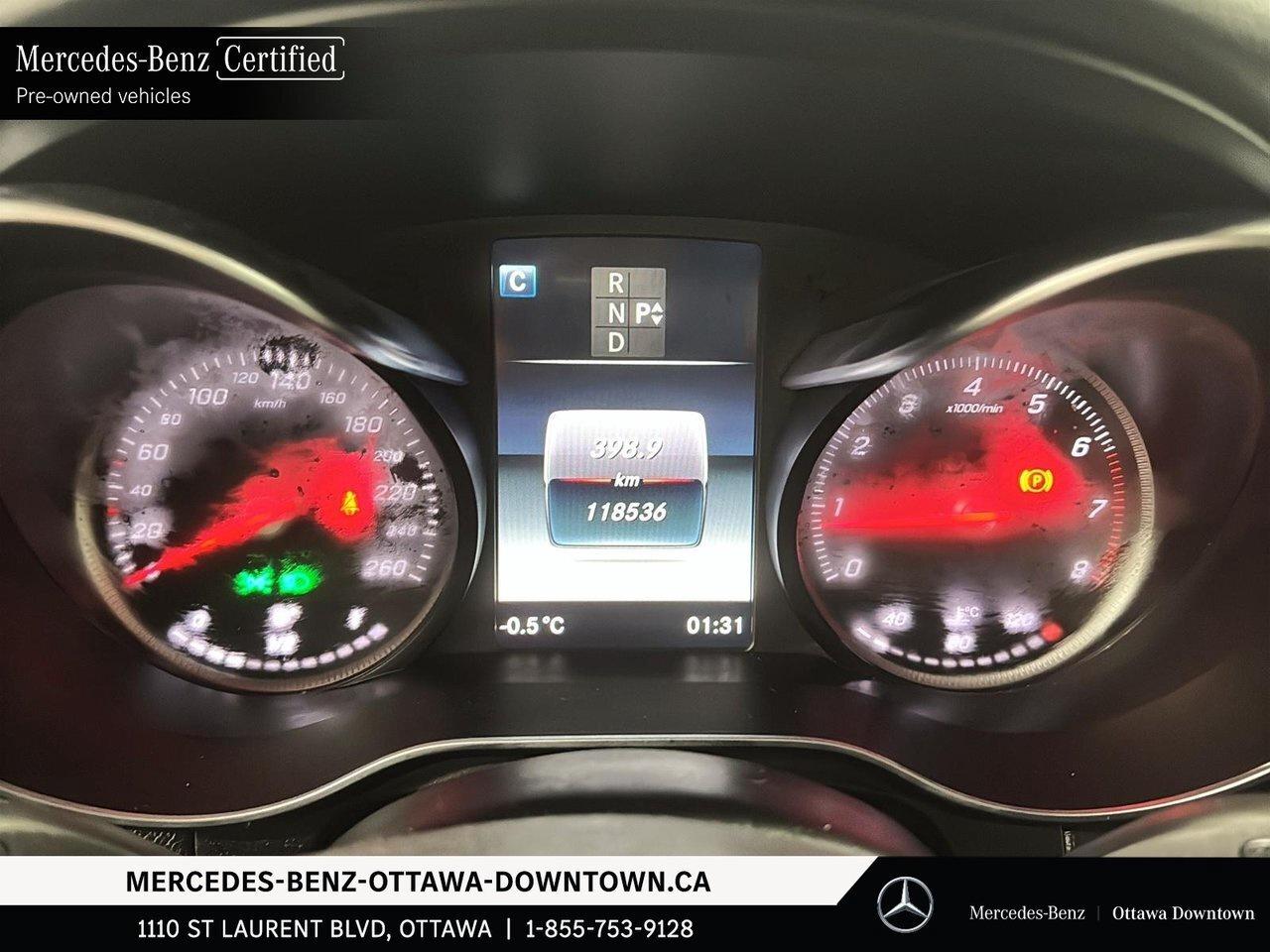 2019 Mercedes-Benz GLC300 4MATIC SUV Premium & Night Package / Photo