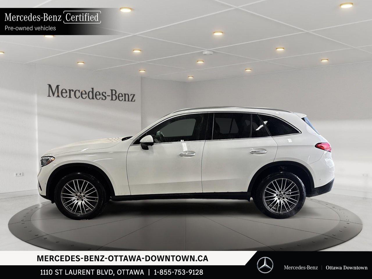 2024 Mercedes-Benz GLC300 4MATIC SUV Exclusive & Driver Assistance Package / Photo4