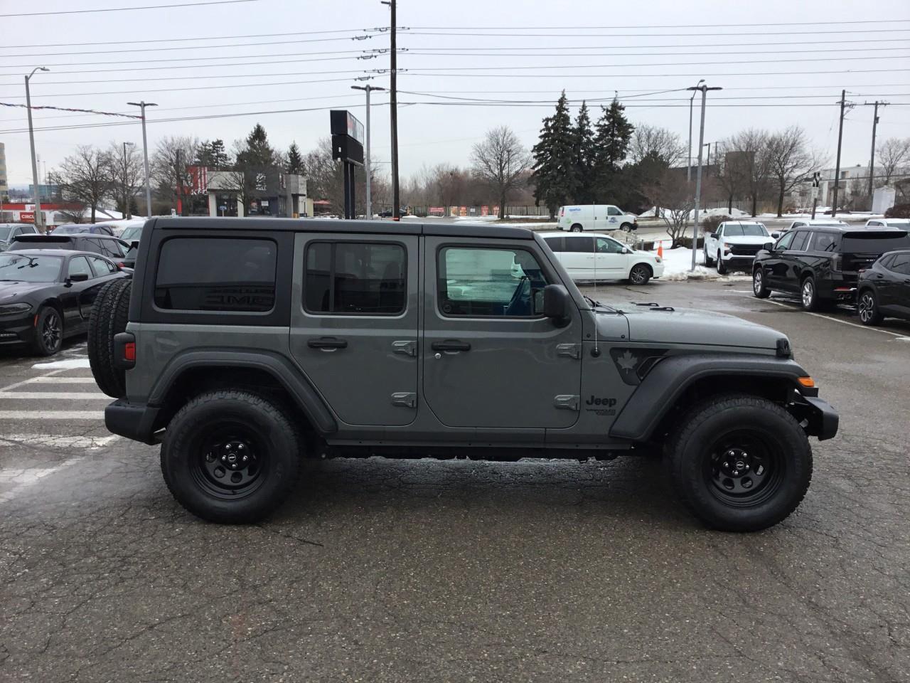 2021 Jeep WRANGLER UNLIMITED Sport Photo