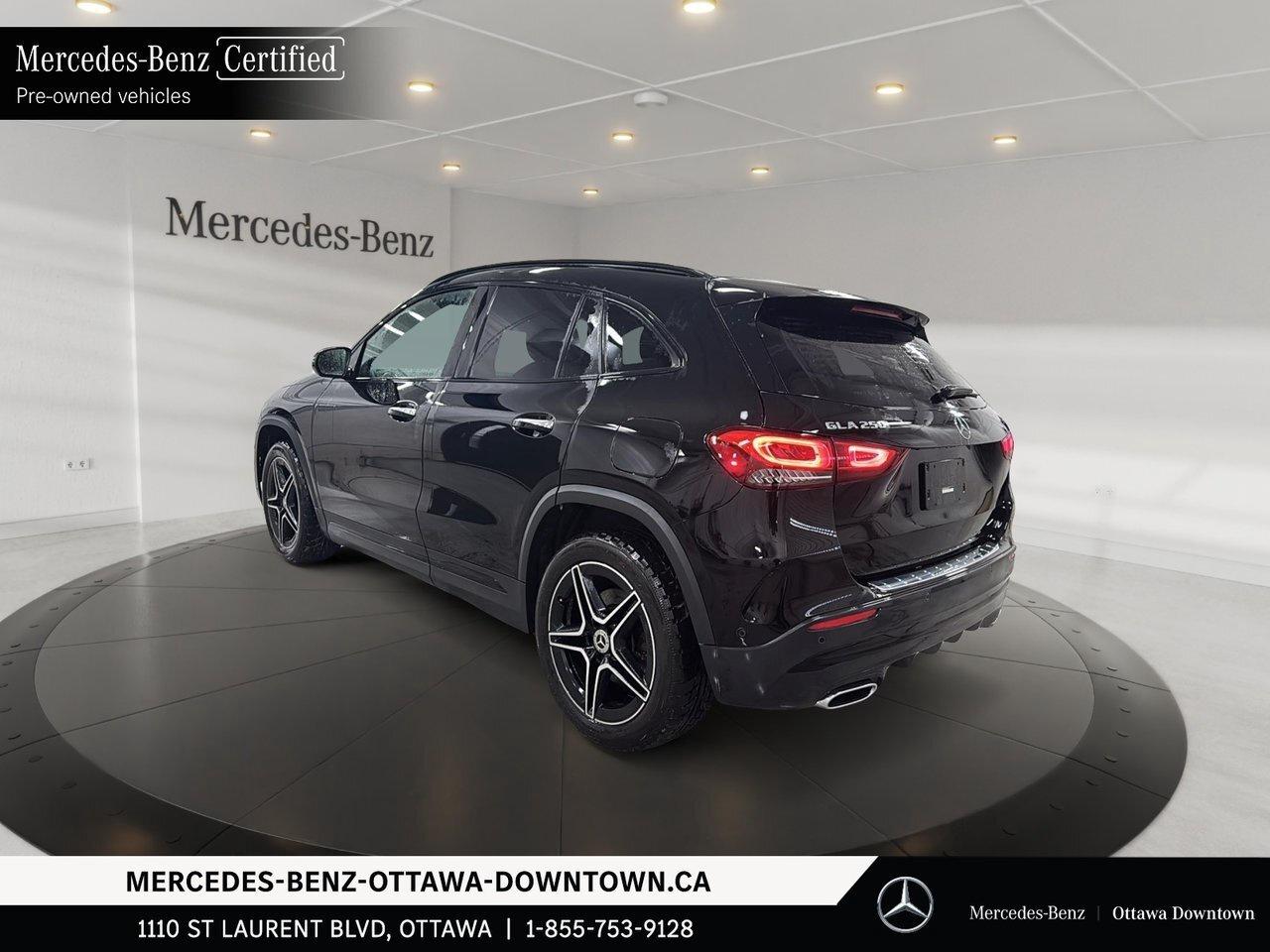 2022 Mercedes-Benz GLA250 4MATIC SUV Premium, Night, Tech, Navi & Driver Ass Photo3