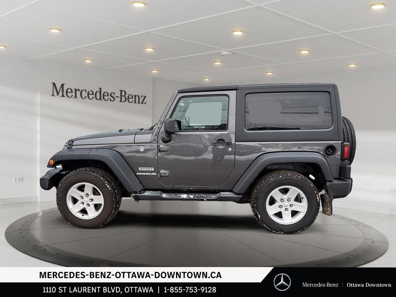 2017 Jeep Wrangler Sport Manual Transmission & Hard Top / Photo4