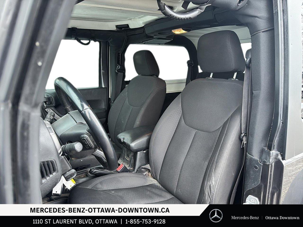 2017 Jeep Wrangler Sport Manual Transmission & Hard Top / Photo