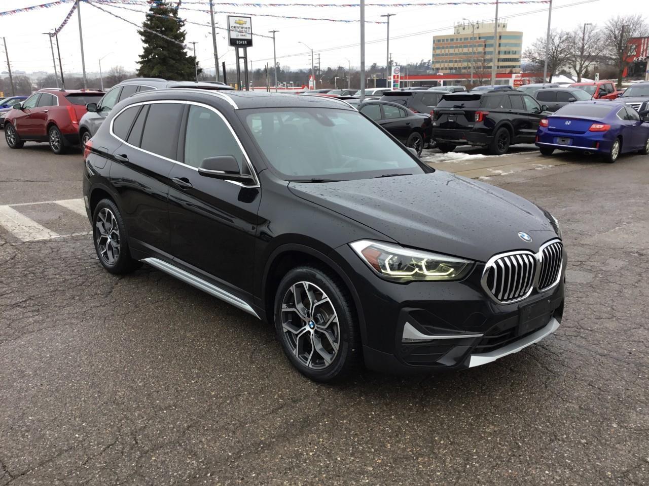 2021 BMW X1  Photo