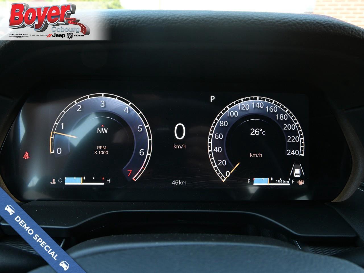 2025 Jeep Grand Cherokee Laredo Photo