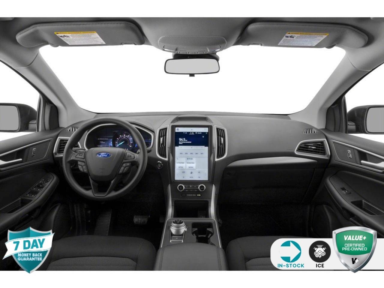 2022 Ford Edge SE Photo