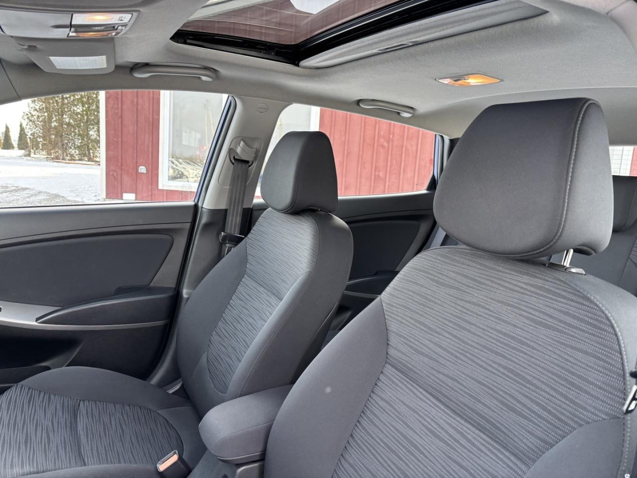 2017 Hyundai Accent GL ~No Accidents~ Photo