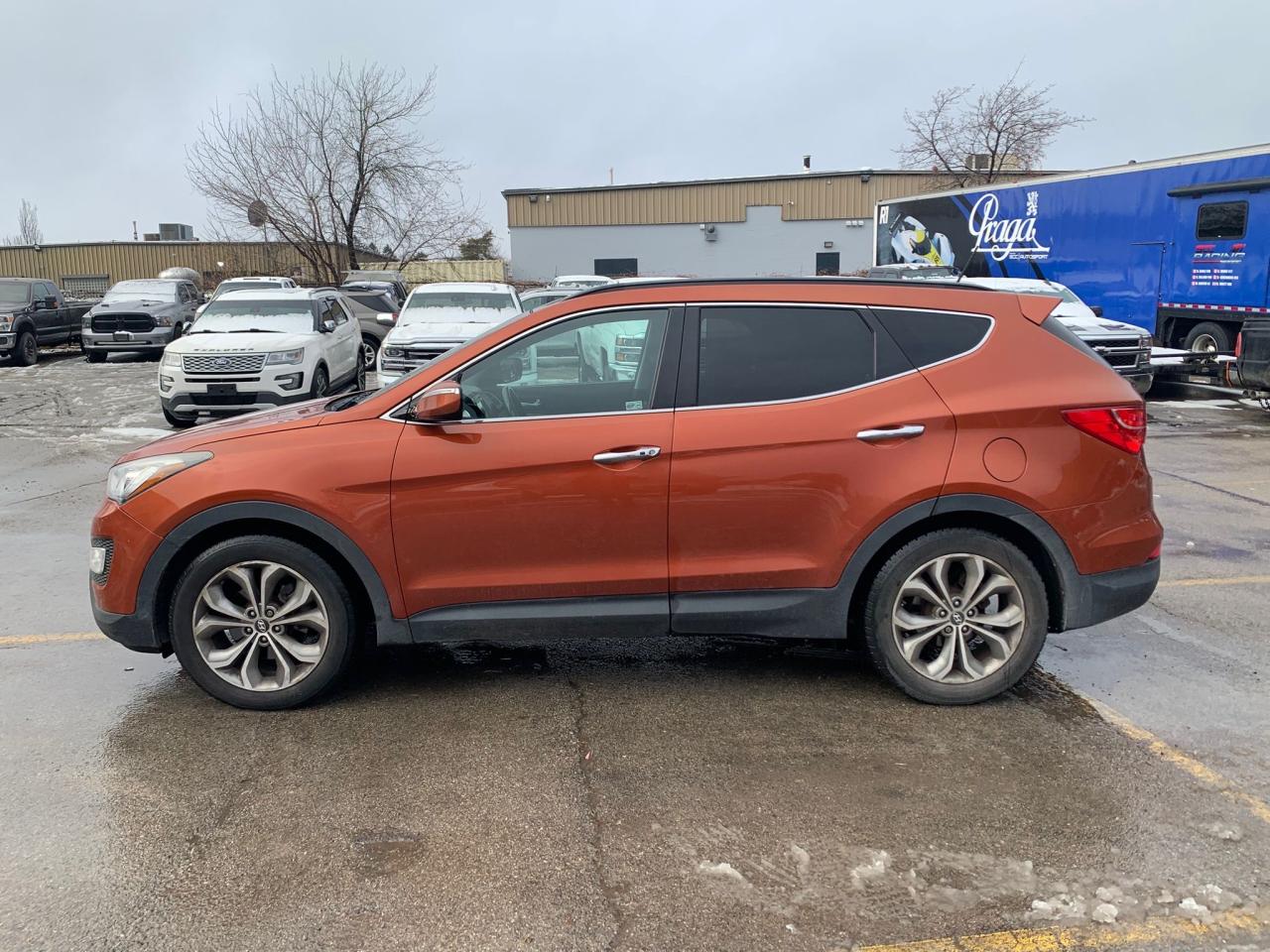 2014 Hyundai Santa Fe Sport Limited Photo4