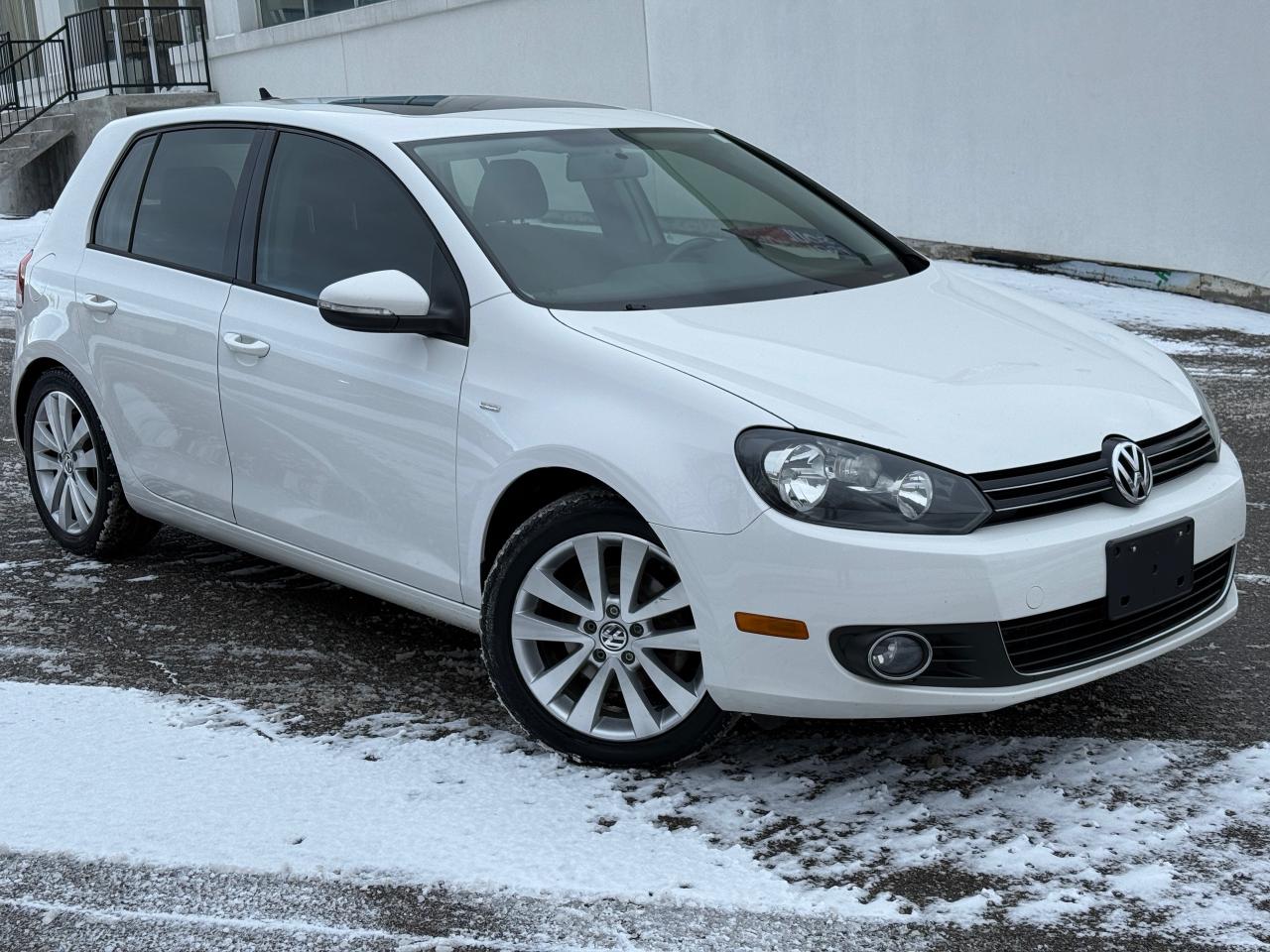 2013 Volkswagen Golf wolfsburg edition Photo