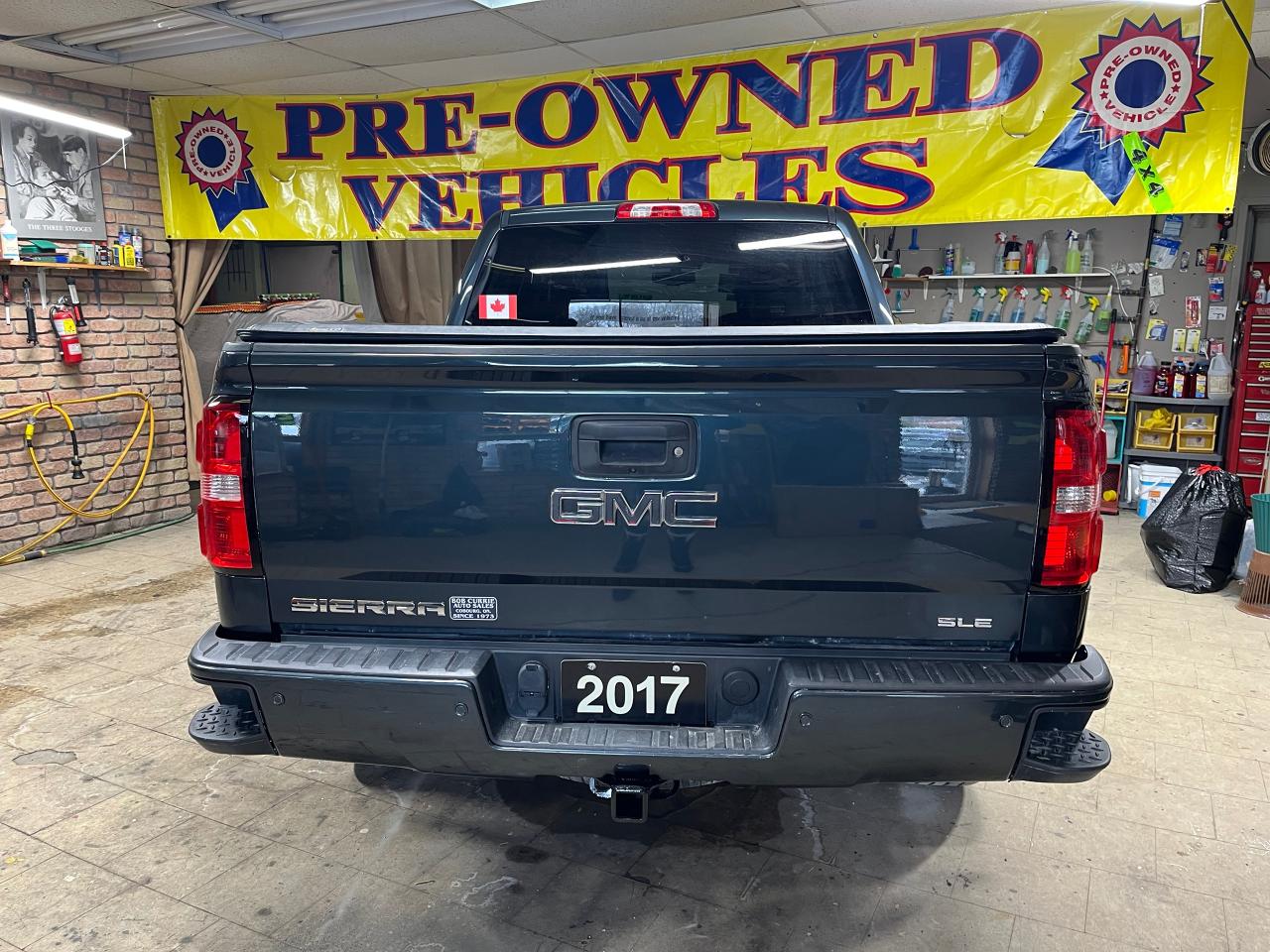 2017 GMC Sierra 1500 SLE ELEVATION Z71 CREW 4X4 Photo