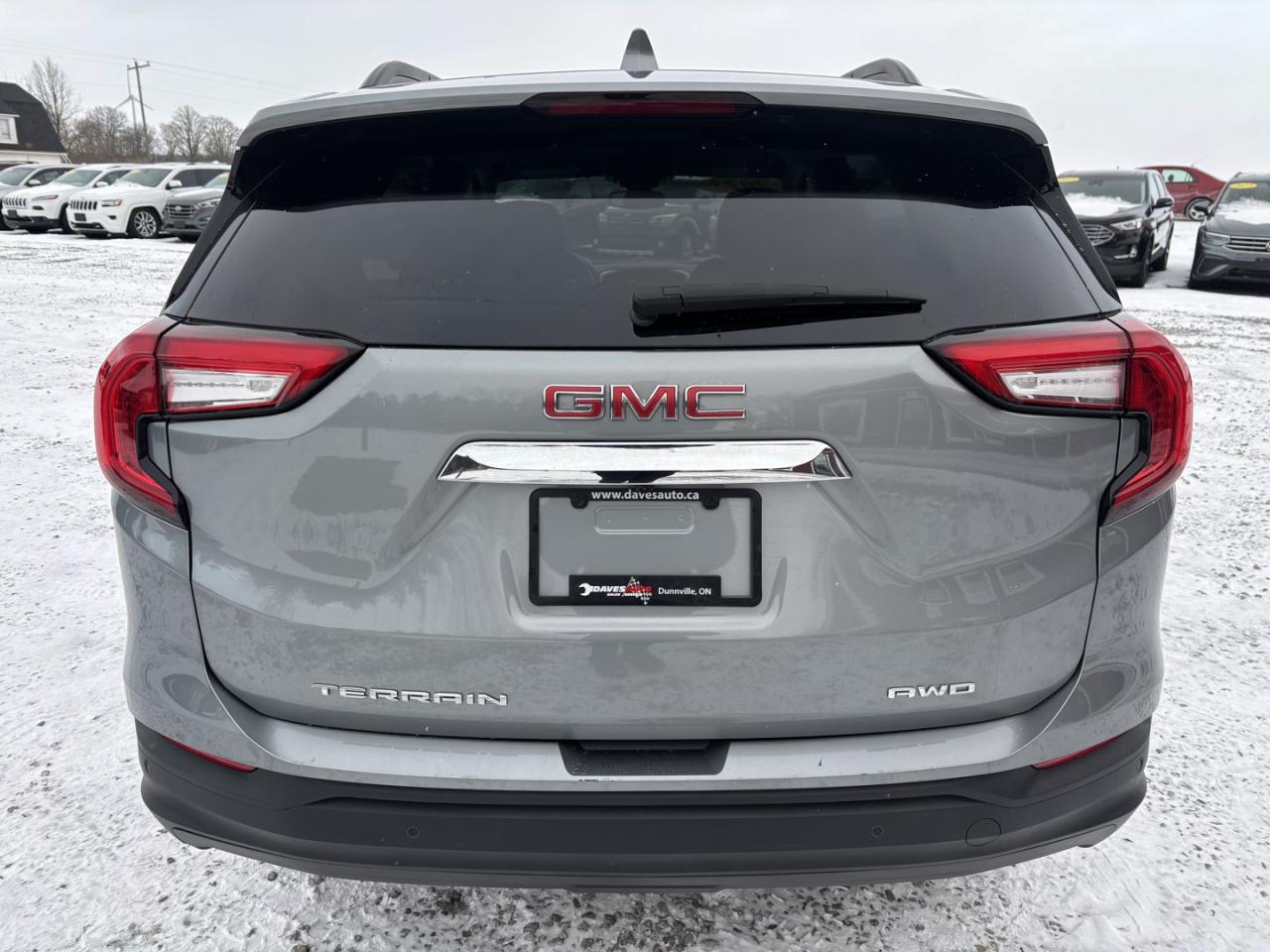 2023 GMC Terrain SLE ~NO ACCIDENTS~ Photo