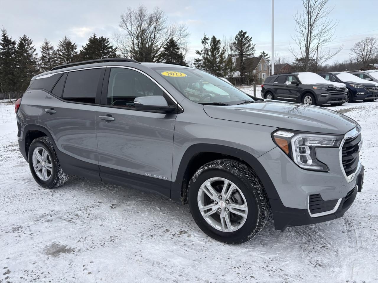 2023 GMC Terrain SLE ~NO ACCIDENTS~ Photo