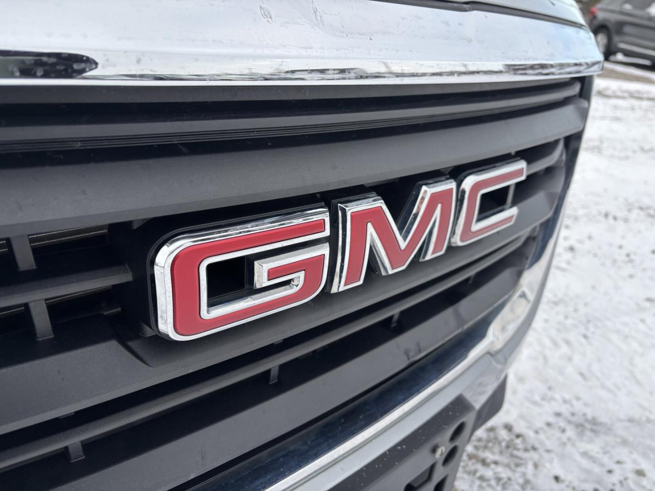 2023 GMC Terrain SLE ~NO ACCIDENTS~ Photo