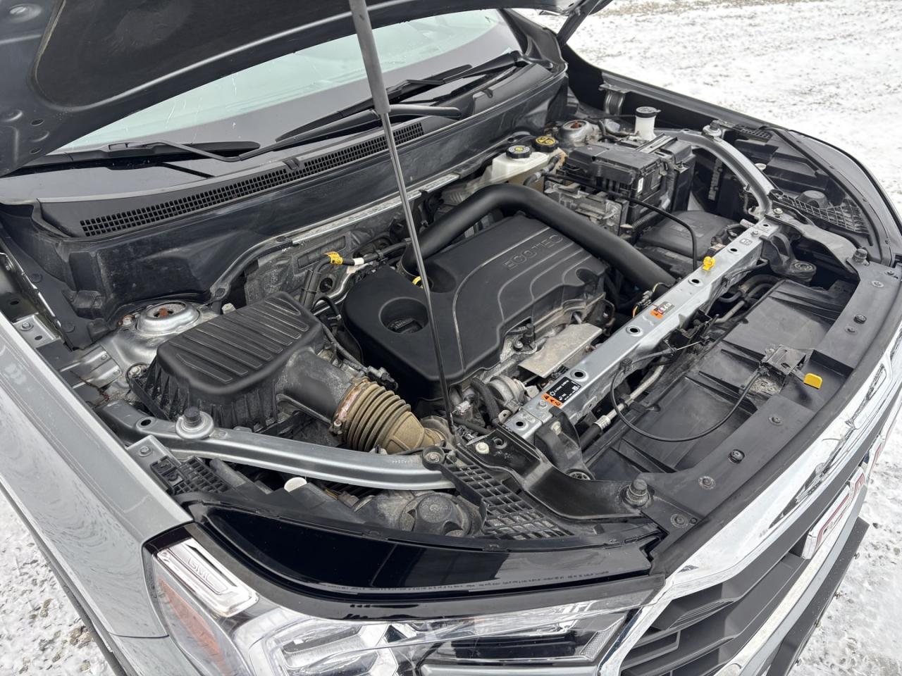 2023 GMC Terrain SLE ~NO ACCIDENTS~ Photo