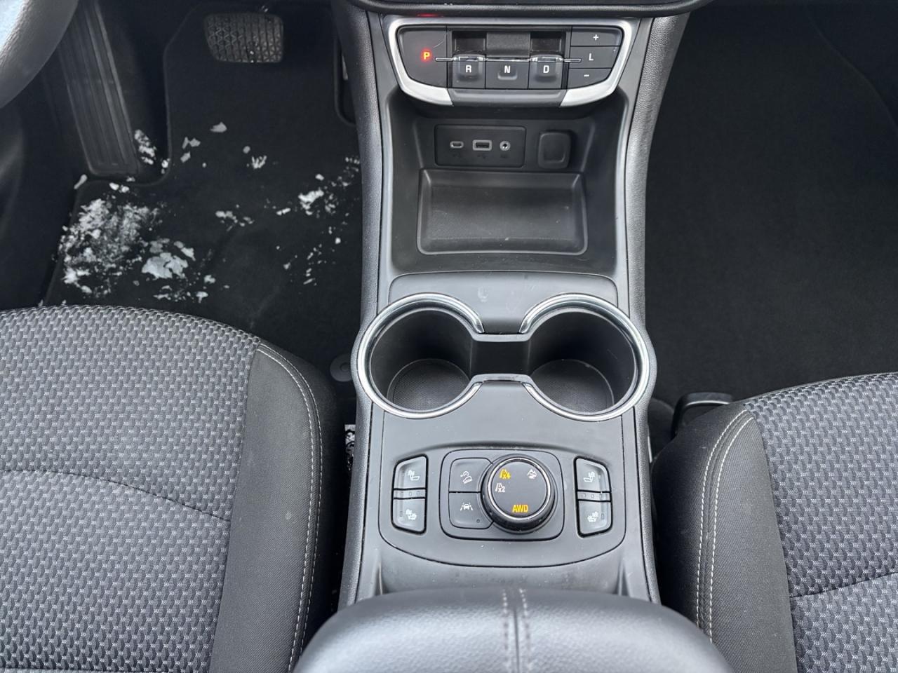 2023 GMC Terrain SLE ~NO ACCIDENTS~ Photo