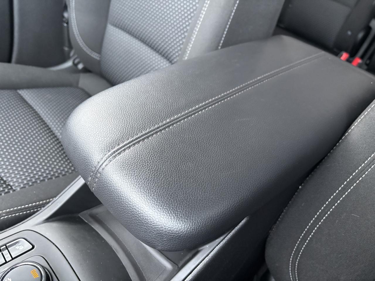 2023 GMC Terrain SLE ~NO ACCIDENTS~ Photo