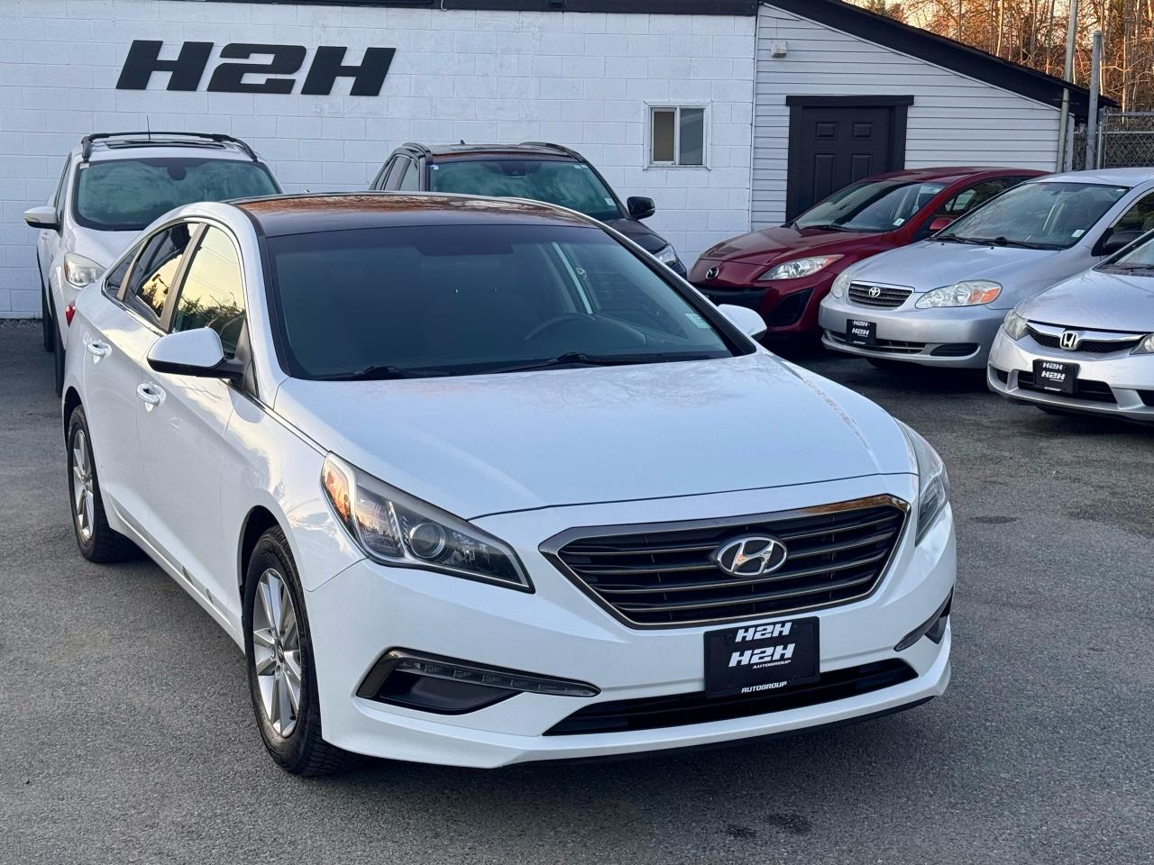 2016 Hyundai Sonata FINANCING AVAILABLE Photo3