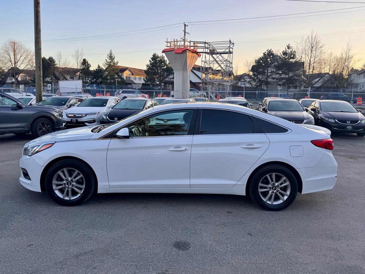 2016 Hyundai Sonata FINANCING AVAILABLE Photo8