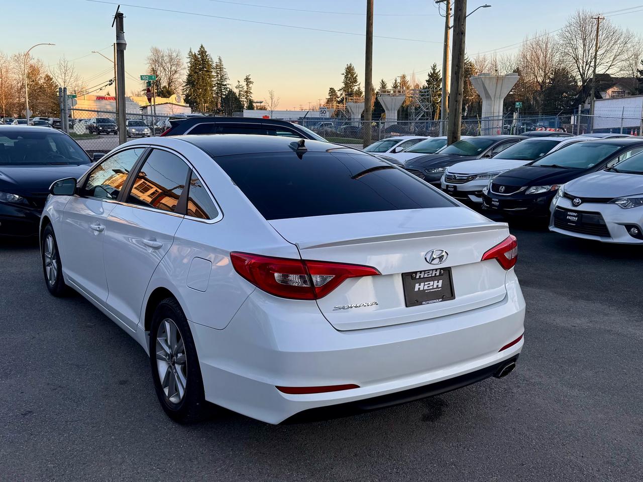 2016 Hyundai Sonata FINANCING AVAILABLE Photo7