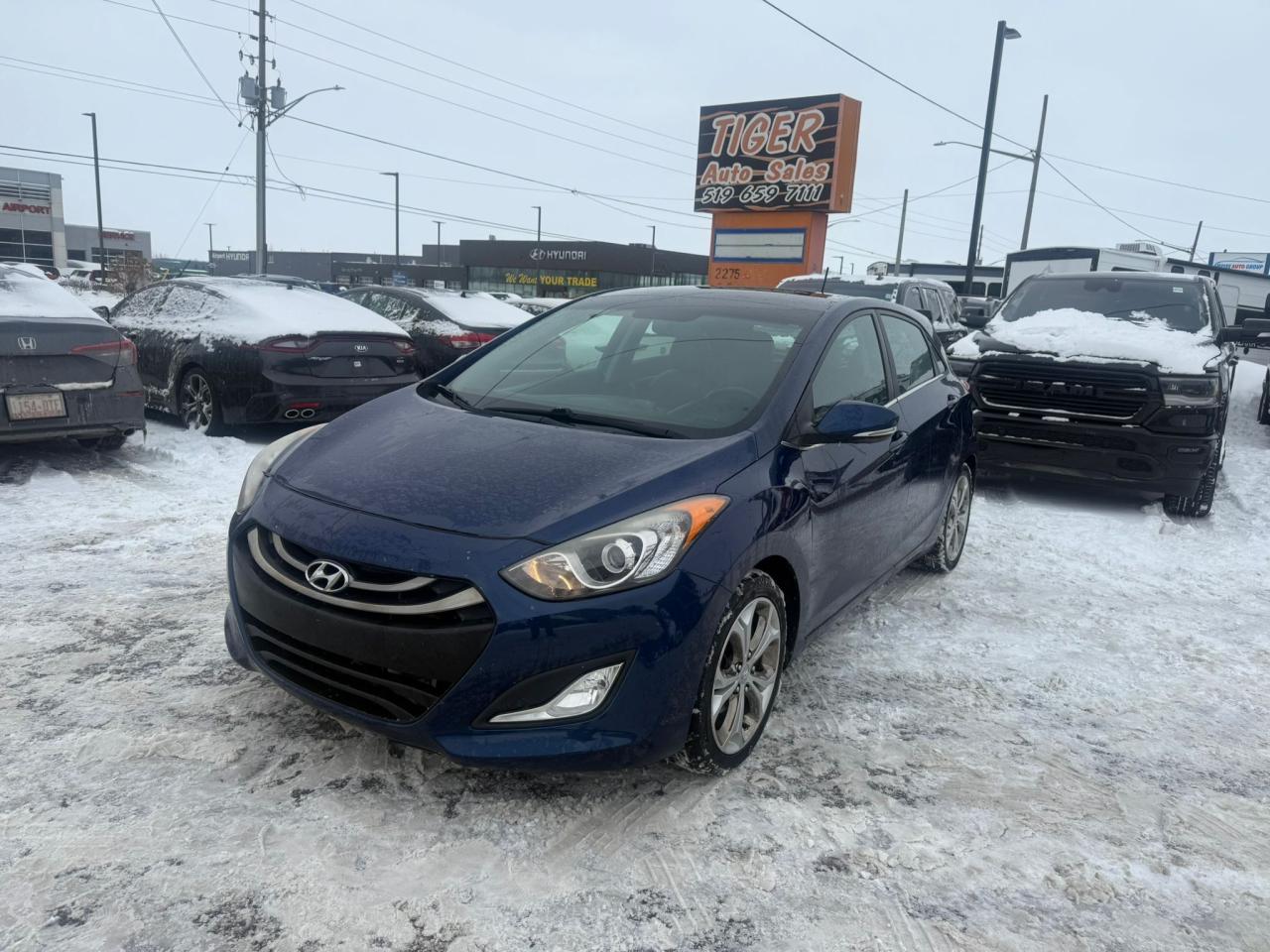 2013 Hyundai Elantra GT SE, LEATHER, SUNROOF, AUTO, 4CYL, CERTIFIED - Photo #1