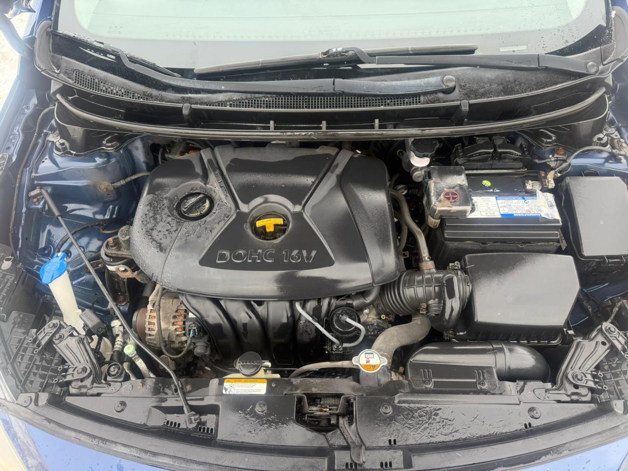 2013 Hyundai Elantra GT SE, LEATHER, SUNROOF, AUTO, 4CYL, CERTIFIED Photo