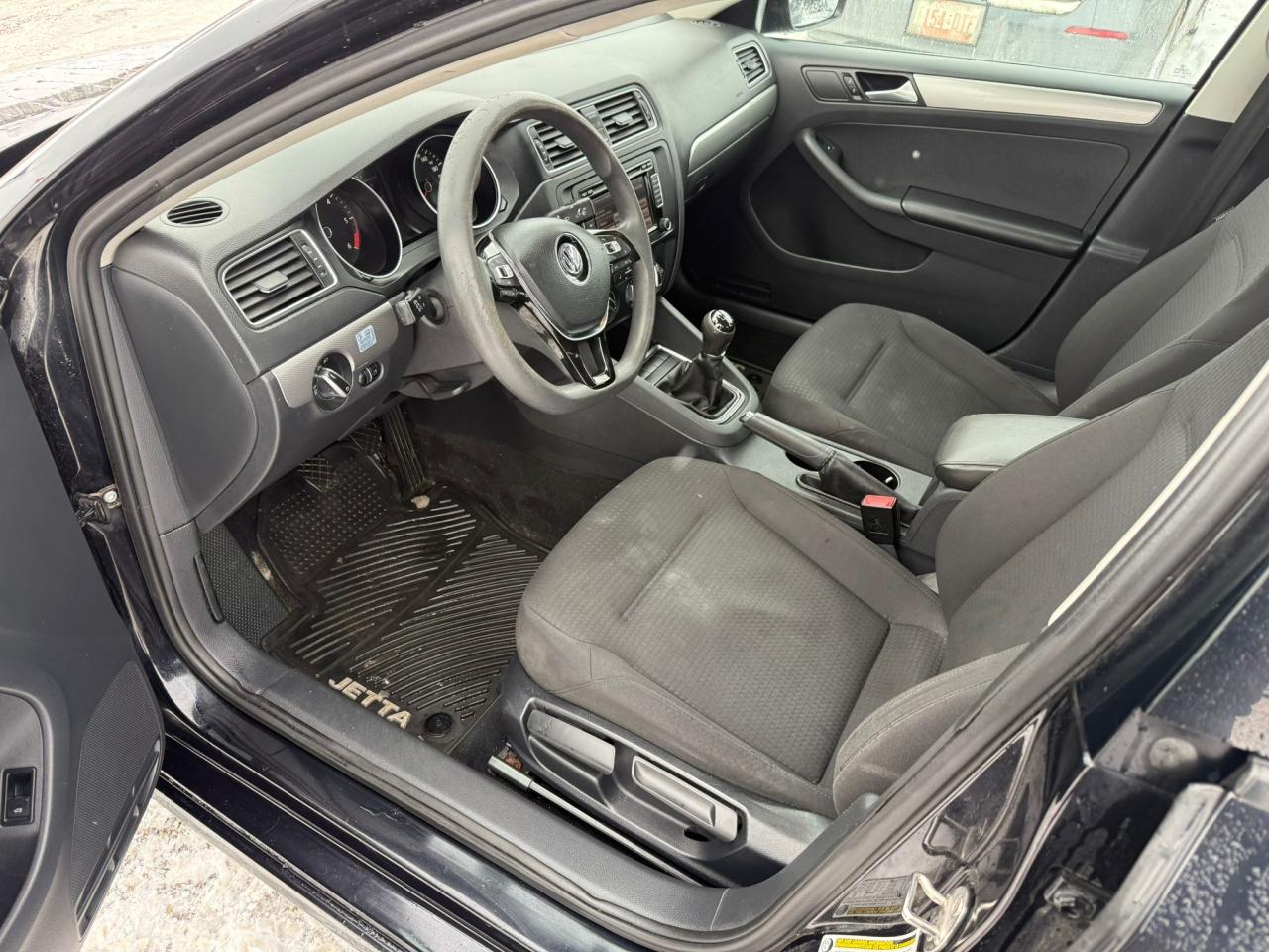 2015 Volkswagen Jetta TDI, COMFORTLINE, MANUAL, DIESEL, CERTIFIED Photo