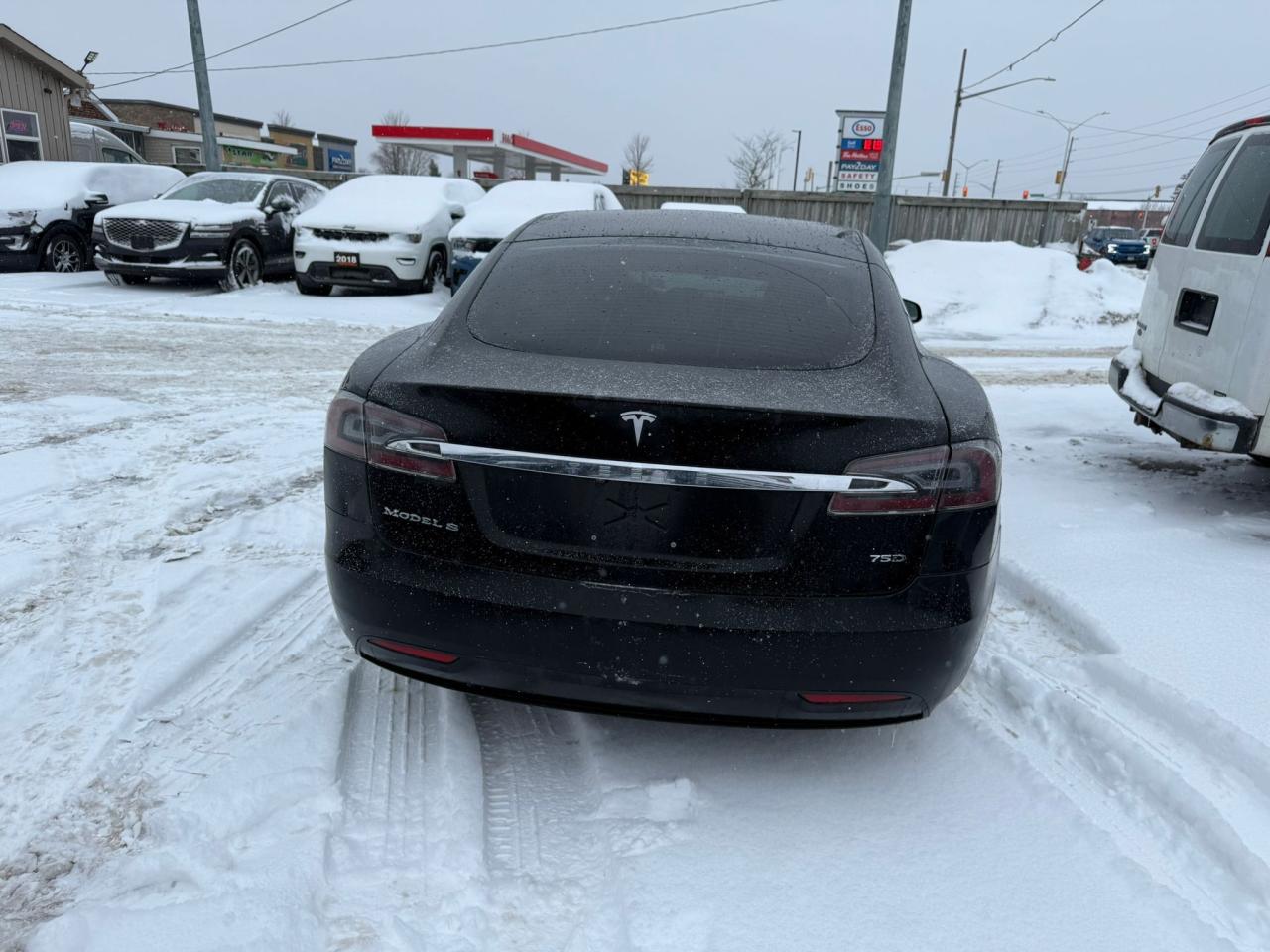 2018 Tesla Model S 75D, AWD, AUTOPILOT, WINTER TIRES, WARRANTY Photo3