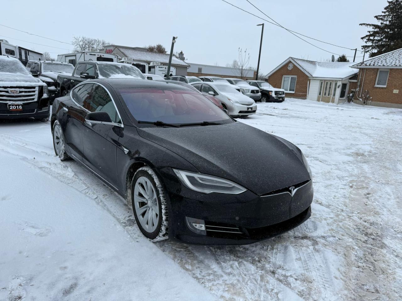 2018 Tesla Model S 75D, AWD, AUTOPILOT, WINTER TIRES, WARRANTY Photo