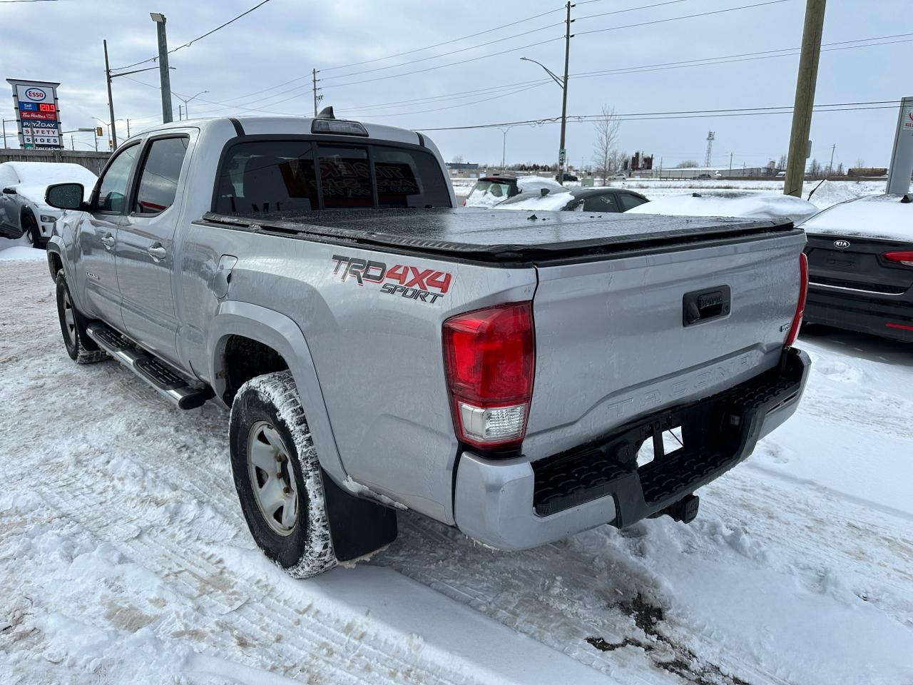 2016 Toyota Tacoma TRD SPORT, 4X4, SUNROOF, 2 SET WHEELS, CERT Photo2