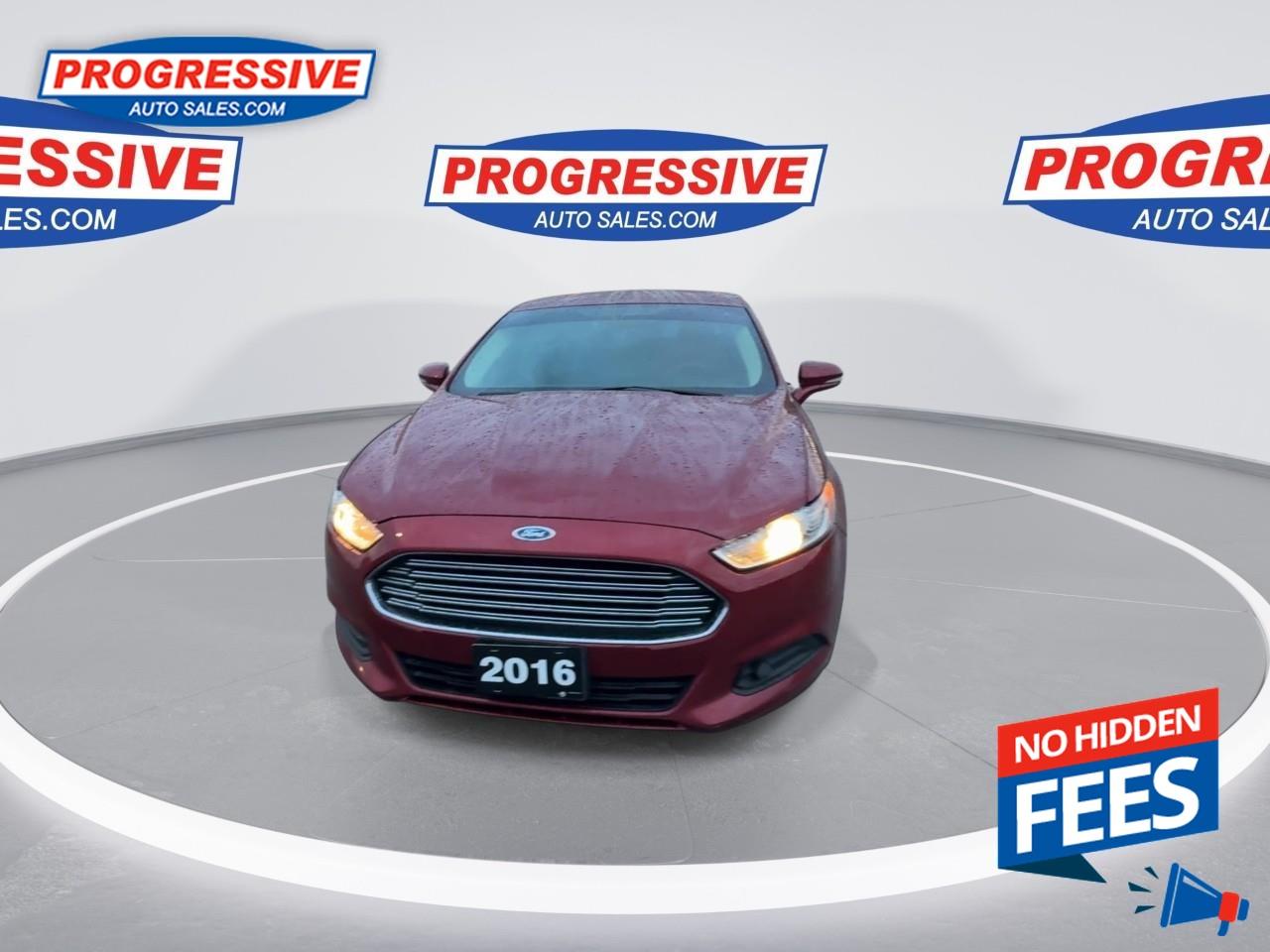 2016 Ford Fusion SE Photo3