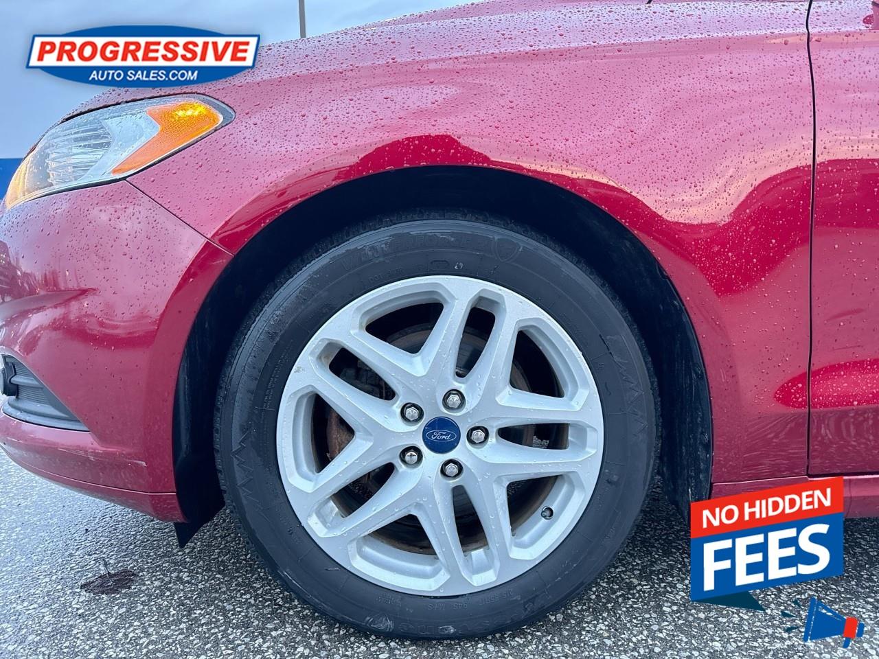 2016 Ford Fusion SE Photo