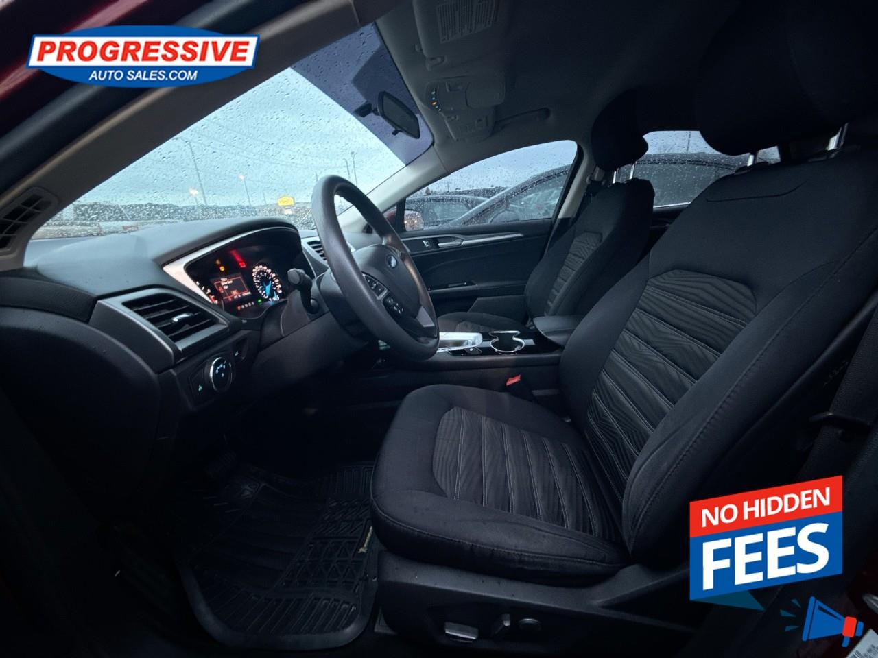 2016 Ford Fusion SE Photo