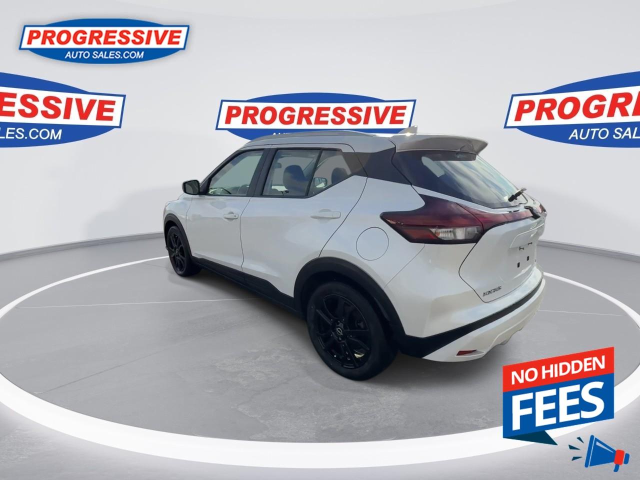 2022 Nissan Kicks SV Photo