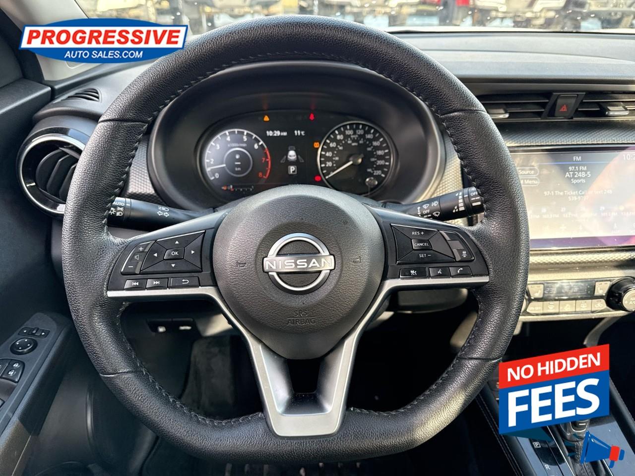 2022 Nissan Kicks SV Photo