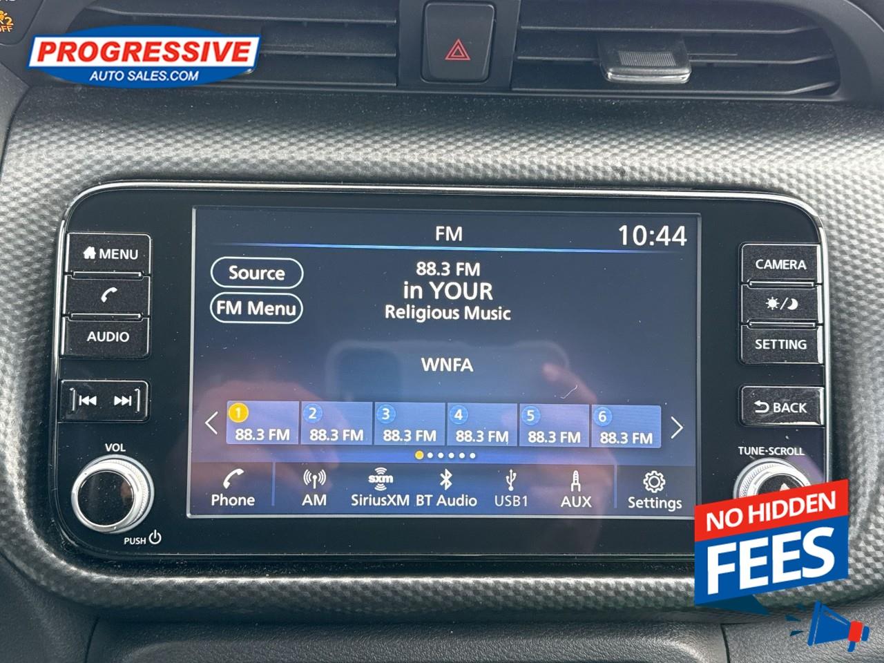 2022 Nissan Kicks SV Photo