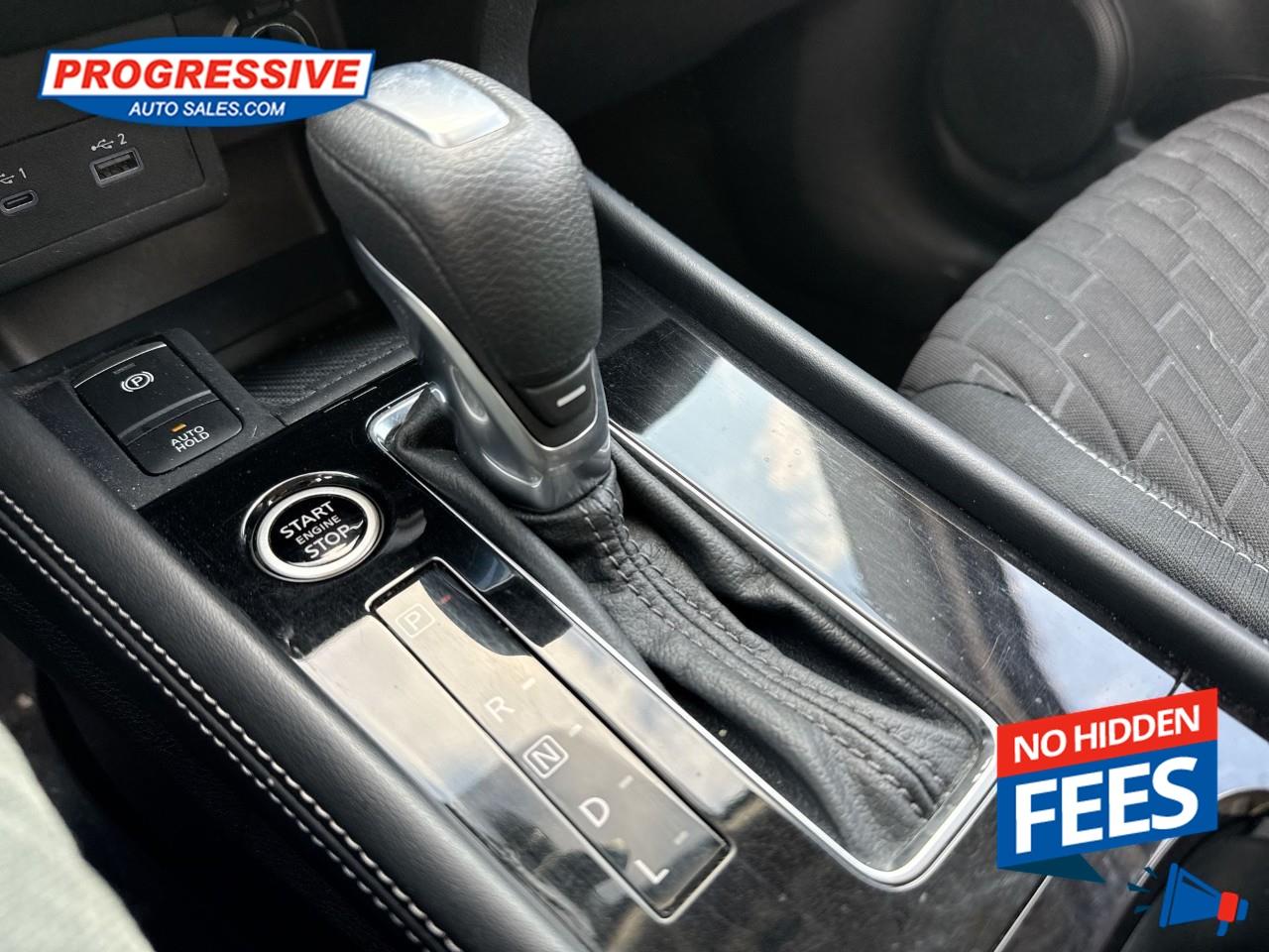 2022 Nissan Kicks SV Photo