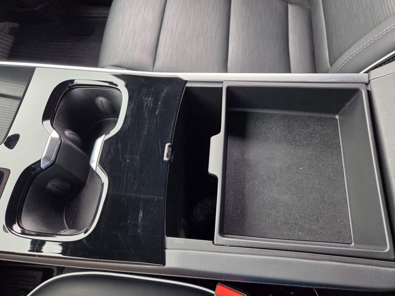 2025 Buick Enclave Sport Touring One Owner | Leather | 7-Passenger | 20" Wheels Photo