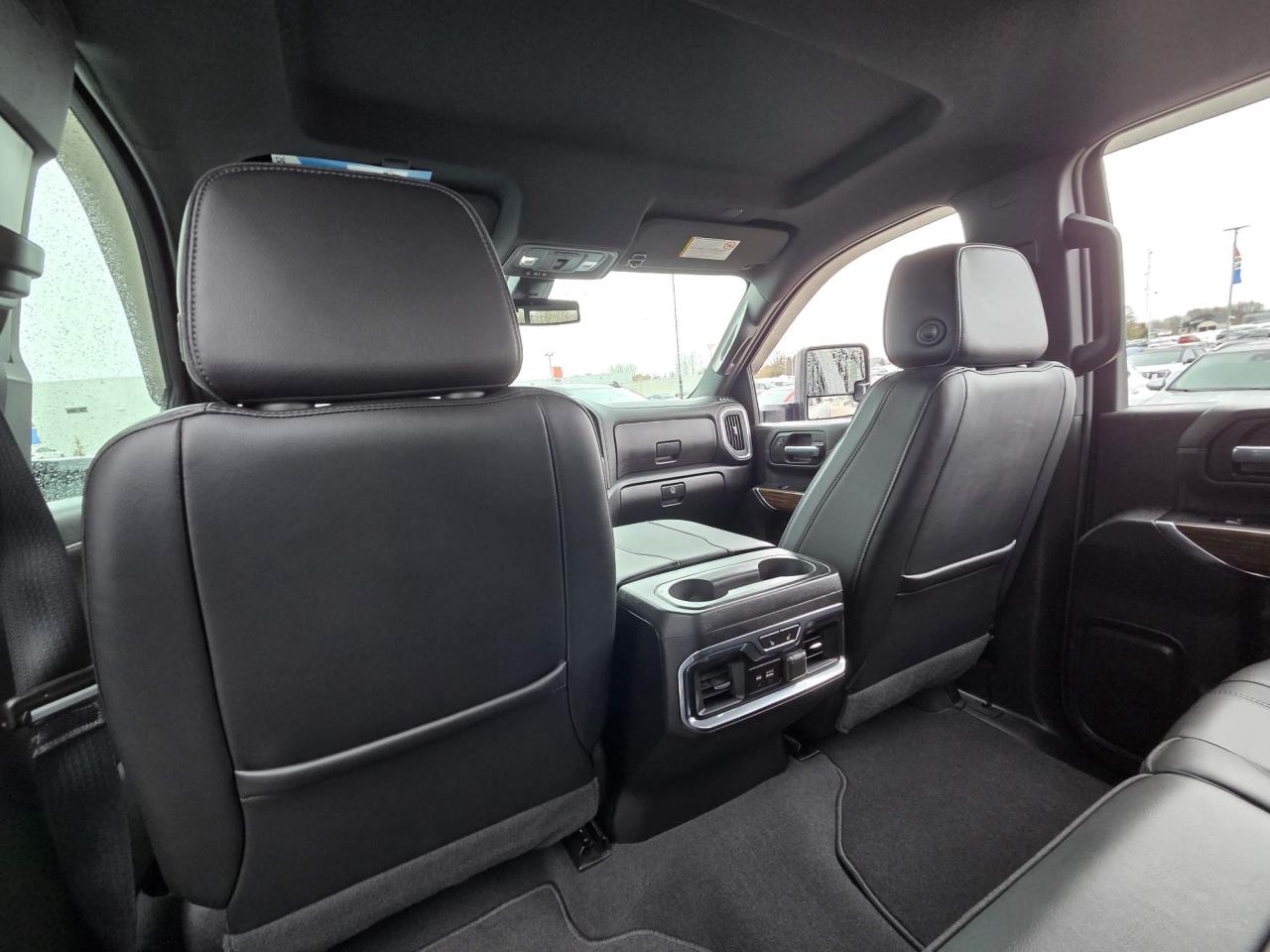 2023 Chevrolet Silverado 2500 HD High Country One Owner | Gas | Navigation | Z71 | 20" Wheels Photo