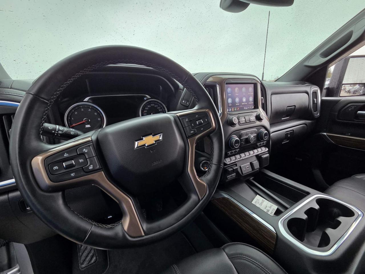 2023 Chevrolet Silverado 2500 HD High Country One Owner | Gas | Navigation | Z71 | 20" Wheels Photo