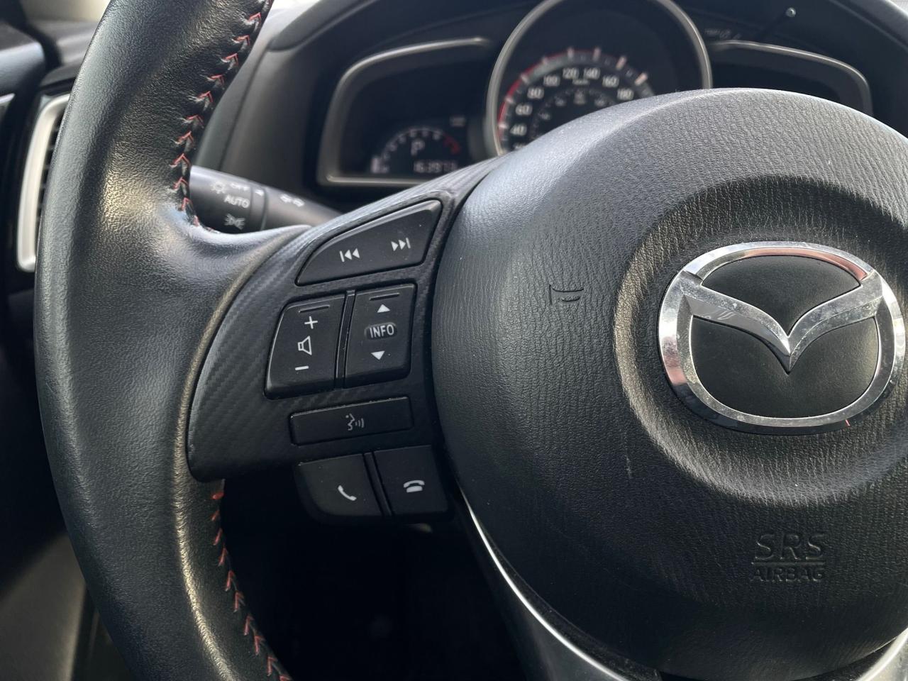 2016 Mazda MAZDA3 GS *NAV, BACKUP CAM, ANDROID/APPLE CARPLAY* Photo