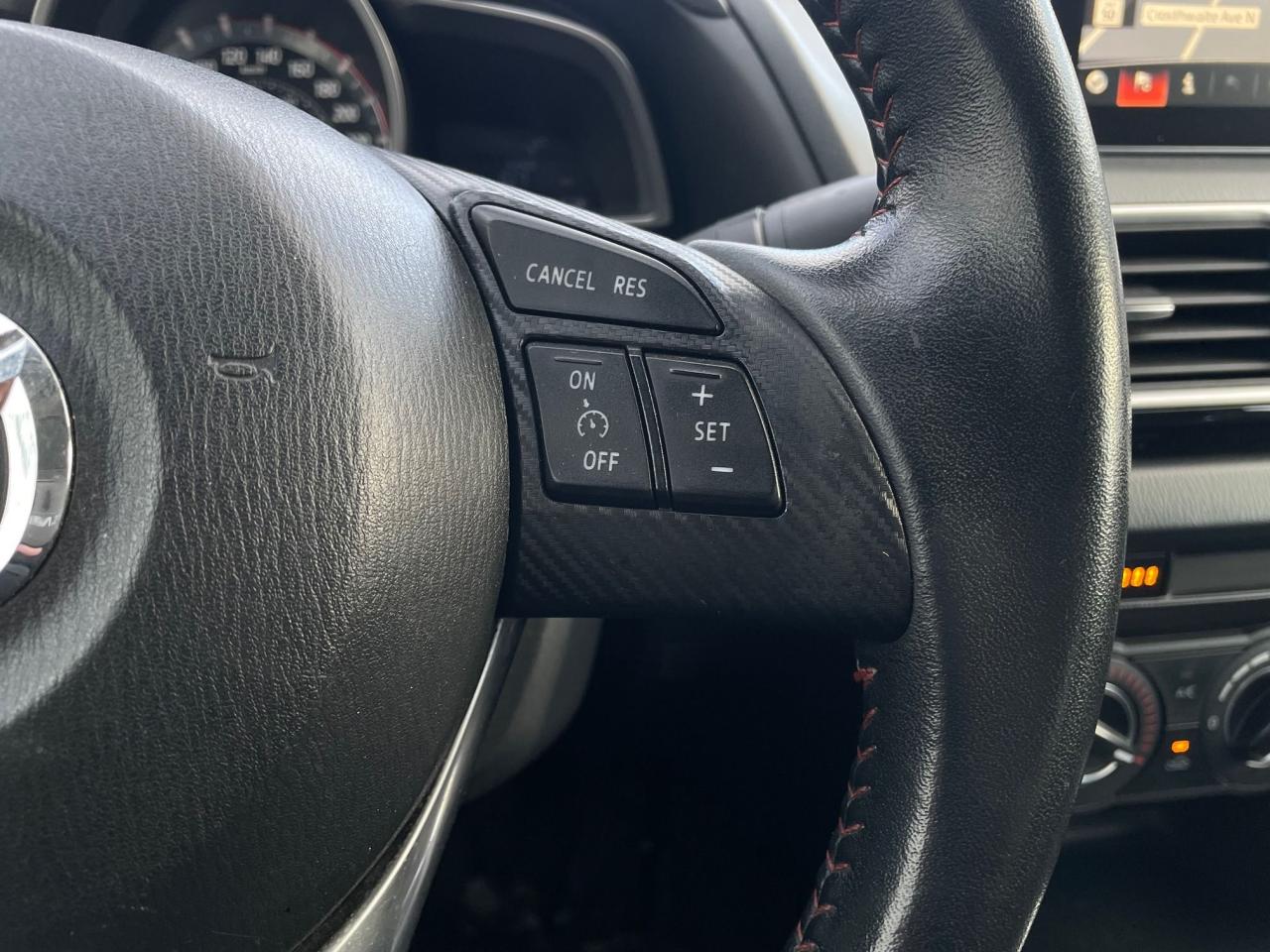 2016 Mazda MAZDA3 GS *NAV, BACKUP CAM, ANDROID/APPLE CARPLAY* Photo